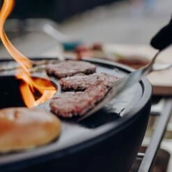 Höfats Fire Kitchen Outdoorküche 4-tlg. Inkl. Bowl 57 Schwarz -Grillzubehör Verkäufe 2024 hoefats fire kitchen outdoorkueche 4 tlg inkl bowl 57 1501778 3