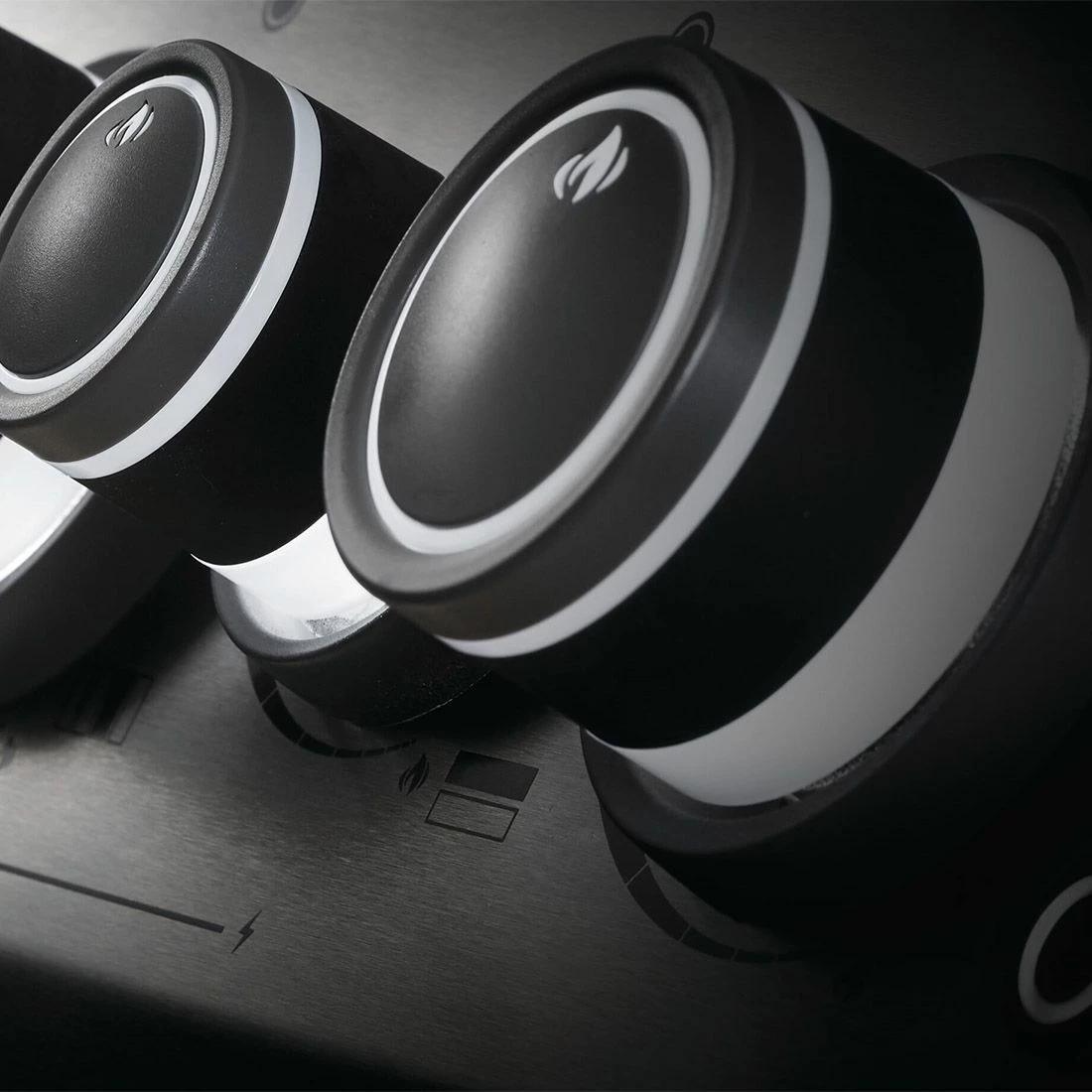 Napoleon Gasgrill Rogue 425 Edelstahl 7 Napoleon Gasgrill Rogue 425 Edelstahl – Bild 5