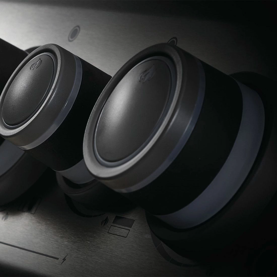 Napoleon Rogue® SE 425 Gasgrill Schwarz 11 Napoleon Rogue® SE 425 Gasgrill Schwarz – Bild 9